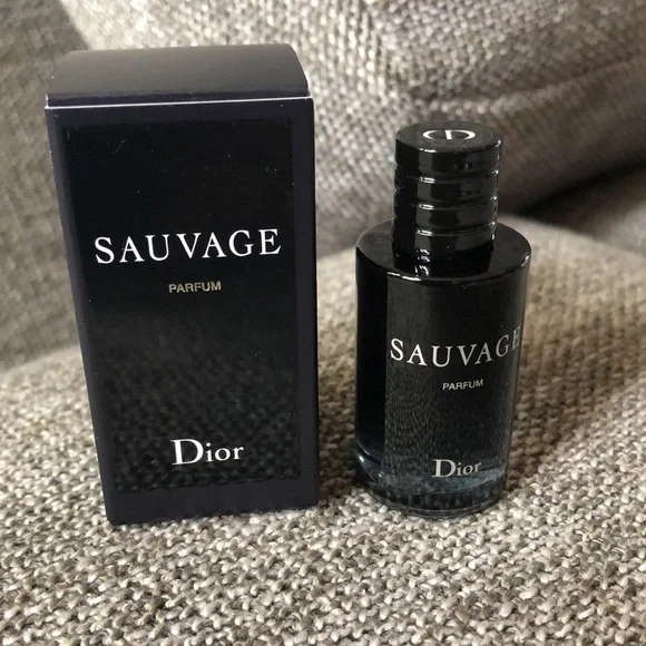 Dior SAUVAGE PARFUM 10 ml 0.34 FL OZ MINIATURE VIP GIFT Paper Box - Picture 4 of 11